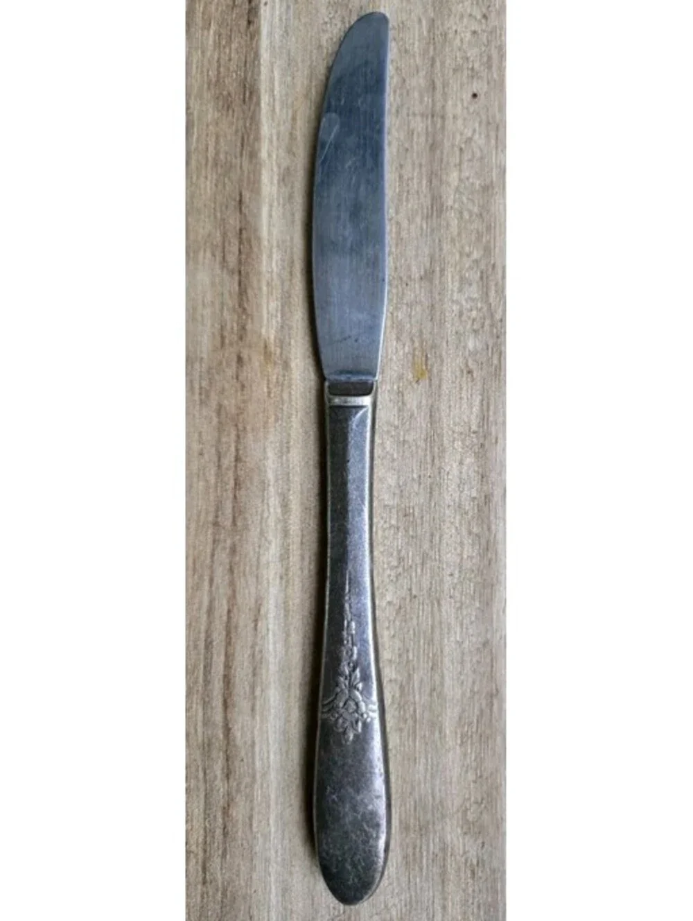 1 Vintage Tudor Stainless Steel Flatware knife 7